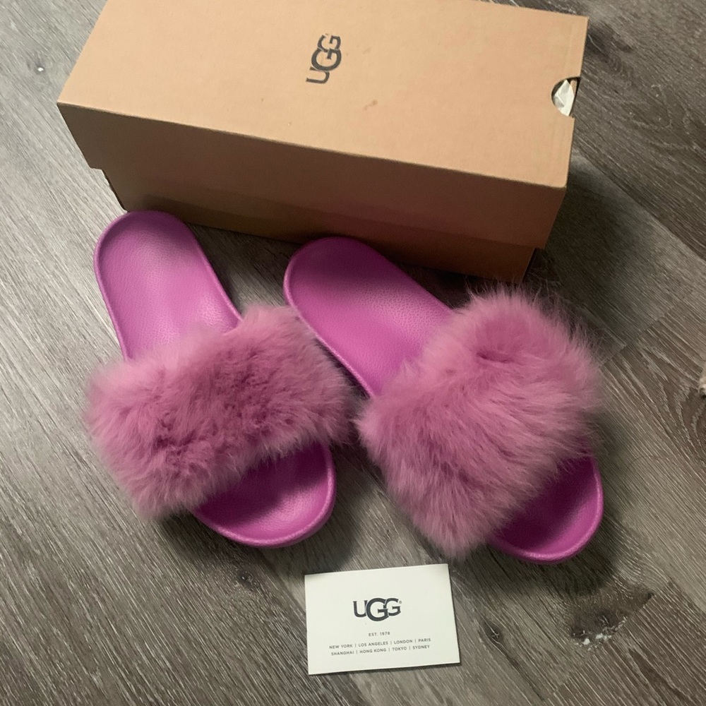 Tread light by Ugg